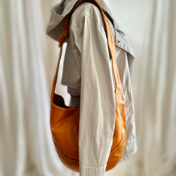 HALF OFF!! Bottega Veneta Oversized Jodie Hobo in Warm Honey-Saffron Tan, Rare - Picture 7 of 10